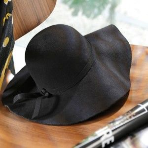 Blancheporte Plstený elegantný klobúk čierna
