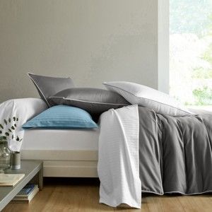 Blancheporte Jednofarebná posteľná súprava, zn. Colombine, saténové pruhy biela obliečka na vank. 50x70cm+lem